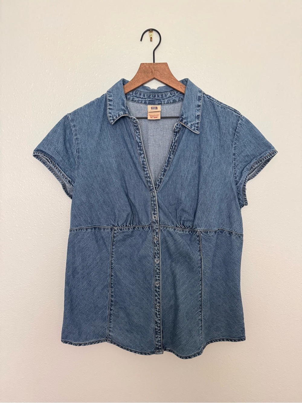 Faded Glory Denim Button-Front Short Sleeve Top - Blue